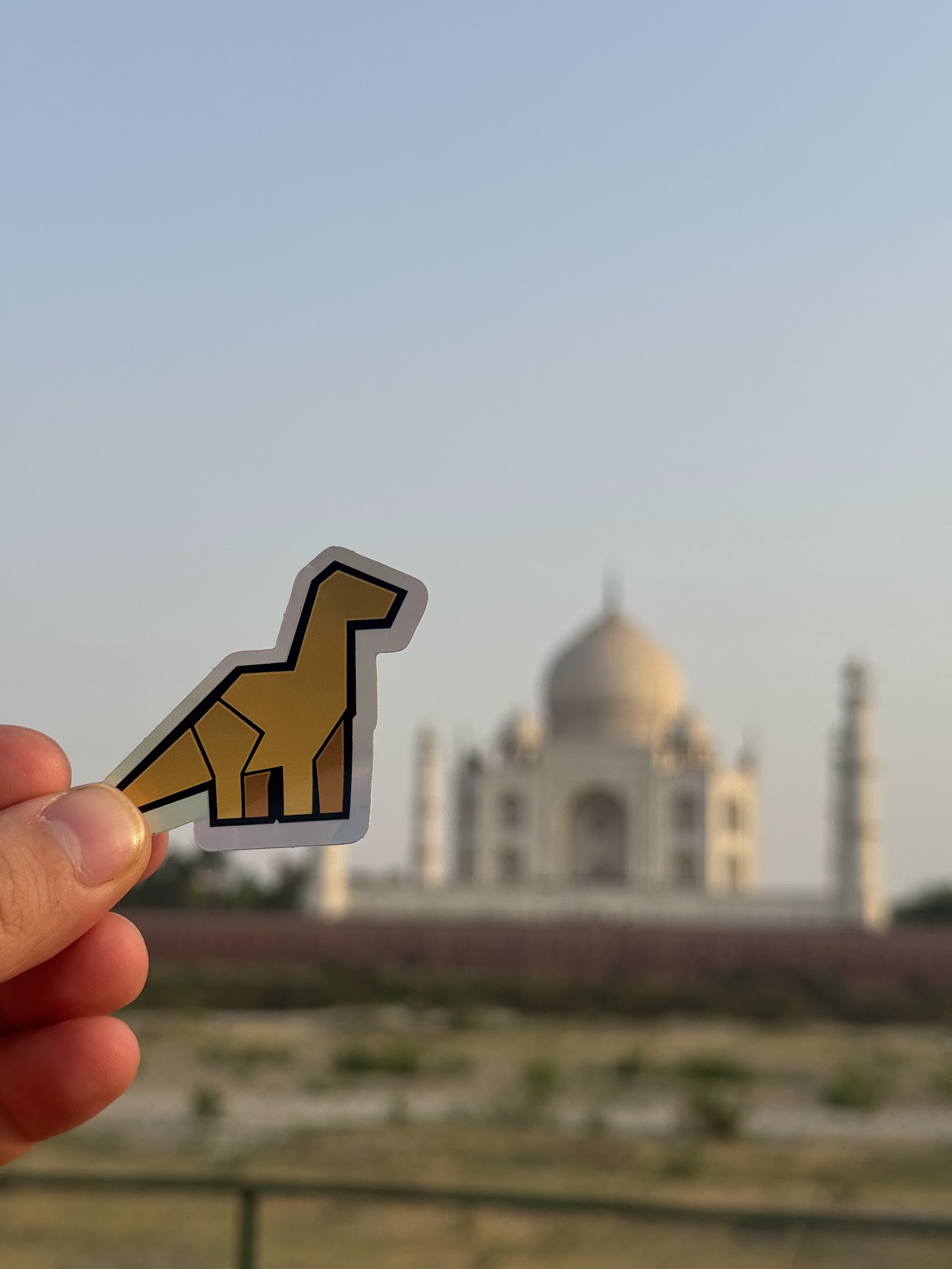 Bronto at the Taj Mahal